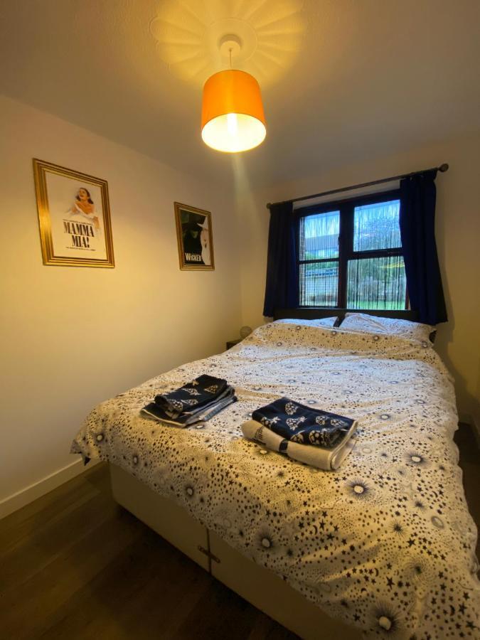 Lovely 3 Bed Ground Floor Flat With Free Parking * Swanage